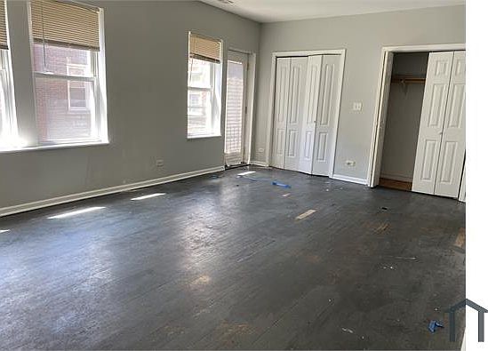 4th image of 7022 S Cregier Ave APT 222