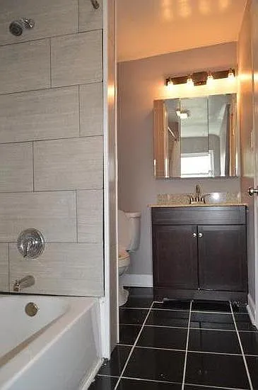 1 bed, $1,425 — Photo 3
