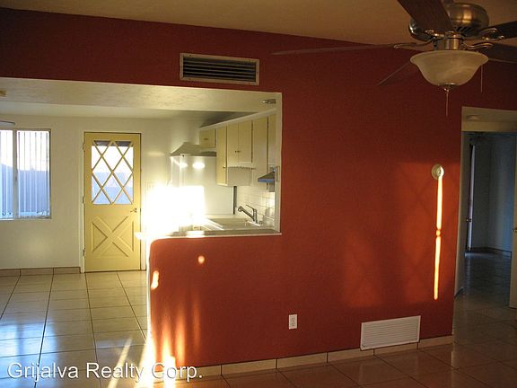 2nd image of 2116 W Calle Fortunado