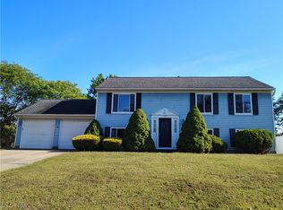 1027 E Smith Rd, Medina, OH 44256