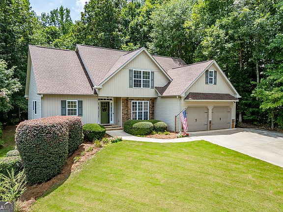 2nd image of 646 Forest Pine Dr