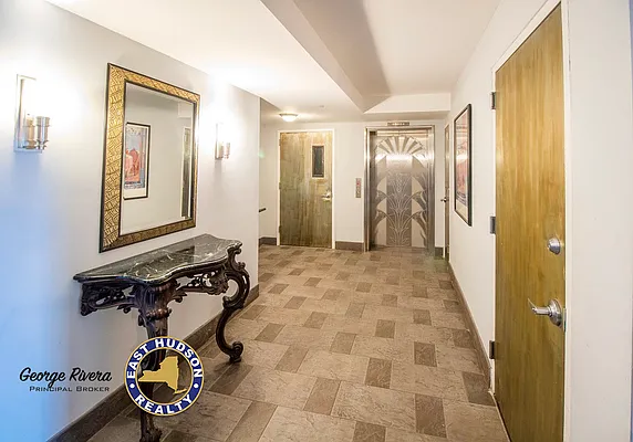 Rented by East Hudson Realty | media 9