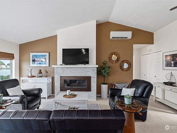 4th image of 821 Wawona Avenue SW