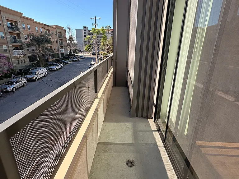 231 S Westlake Ave #301 — Photo 10