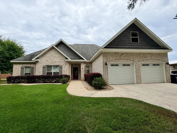 1077 Hill Top Rd, Newton, AL 36352