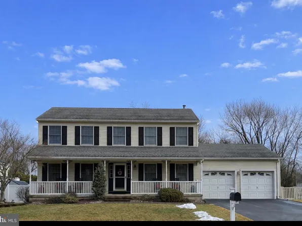 3 Valli Ct, Hamilton, NJ 08690