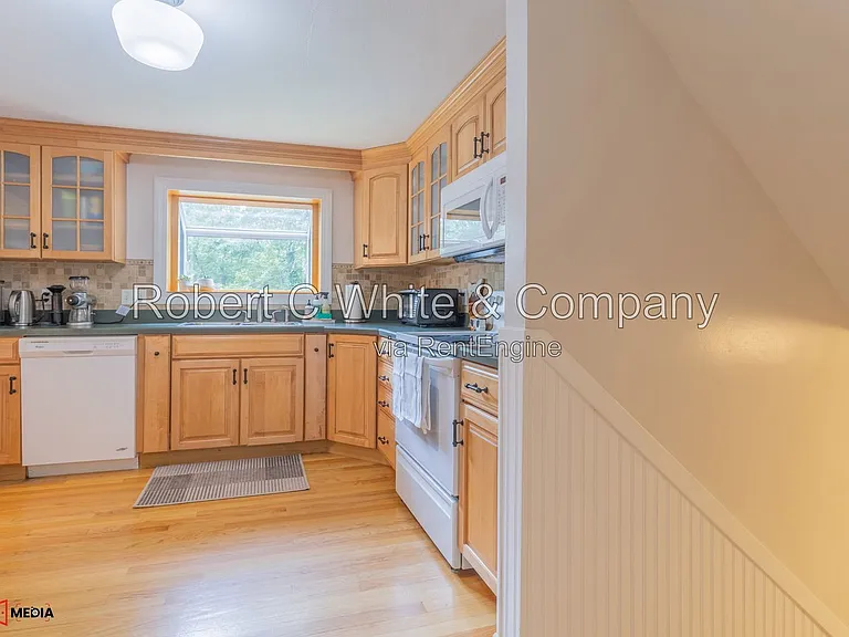 73 Montclair Dr — Photo 15