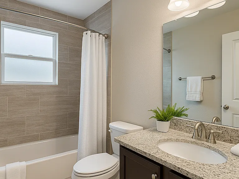 500 Oak St #1 — Photo 3