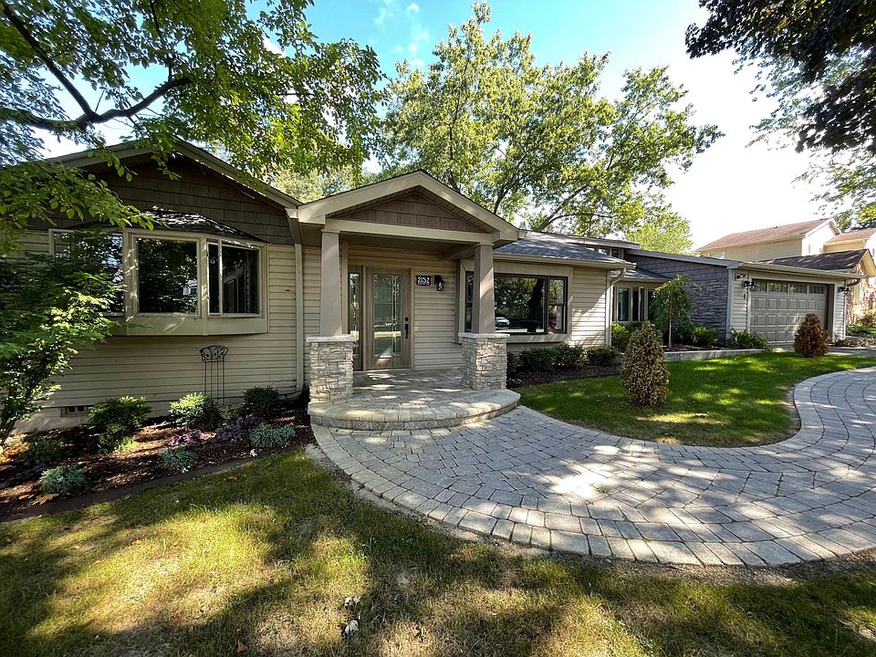 1st image of 2152 Shankin Dr