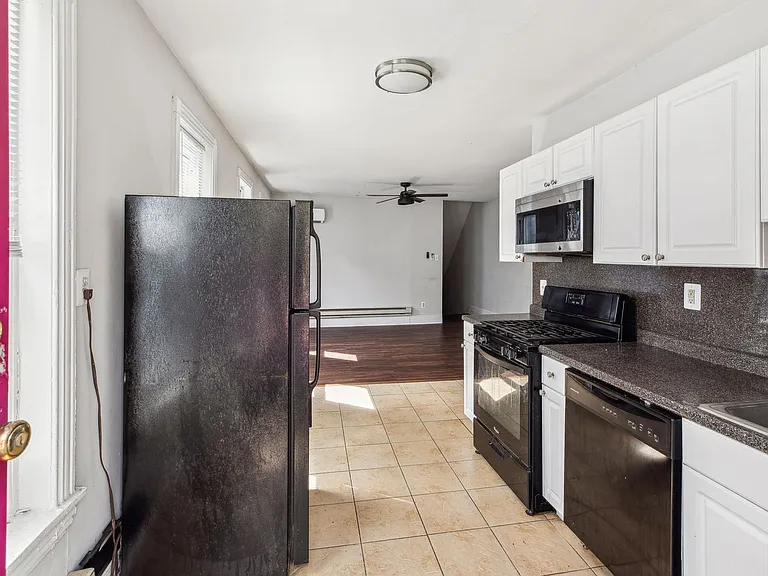 4163 Ridge Ave #2 — Photo 3