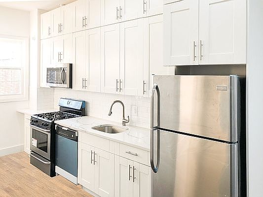 5th image of 228 Martense St #1
