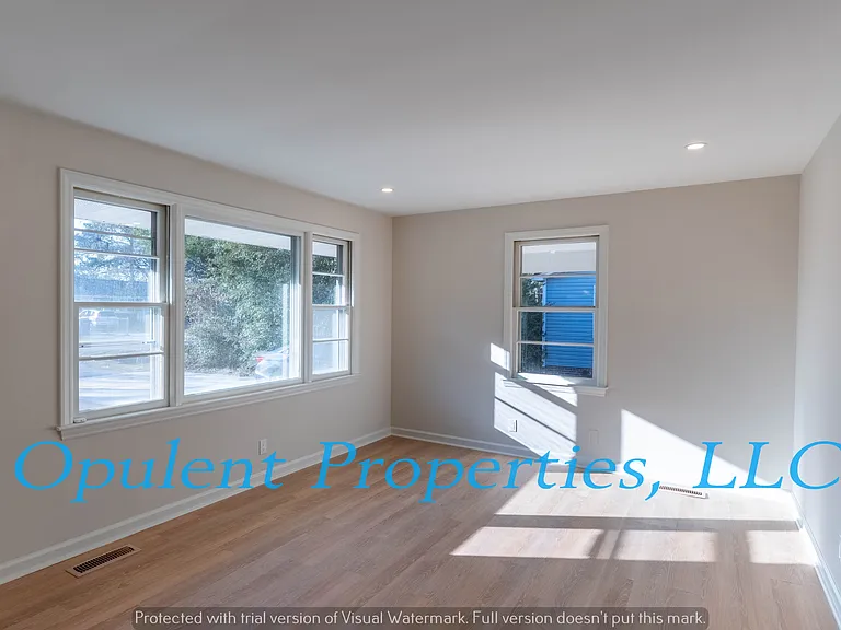 834 Savage Rd — Photo 8