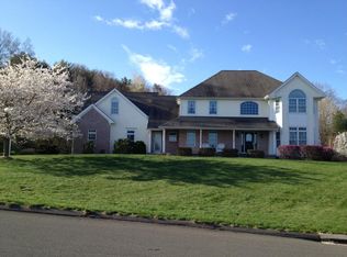 24 Valley View Ct, Southington, CT 06489