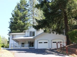 1192 E Evans Creek Rd, Rogue River, OR 97537