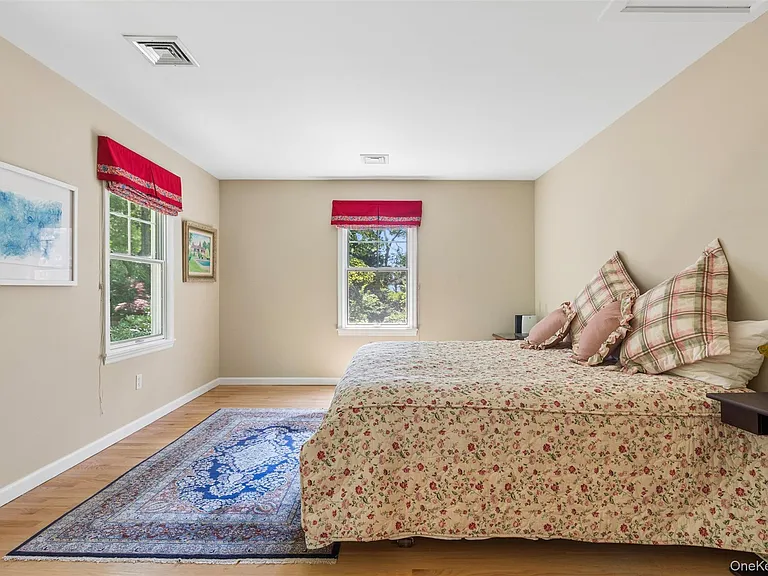 440 Haywaters Rd — Photo 20