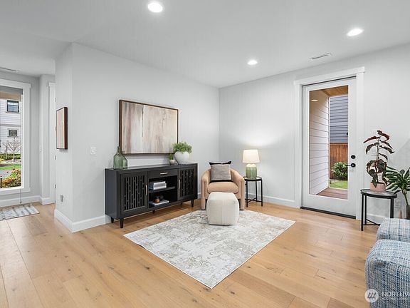3rd image of 19557 15th Avenue NW