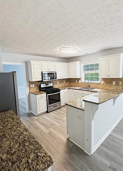 326 Canterbury Place Dr — Photo 83