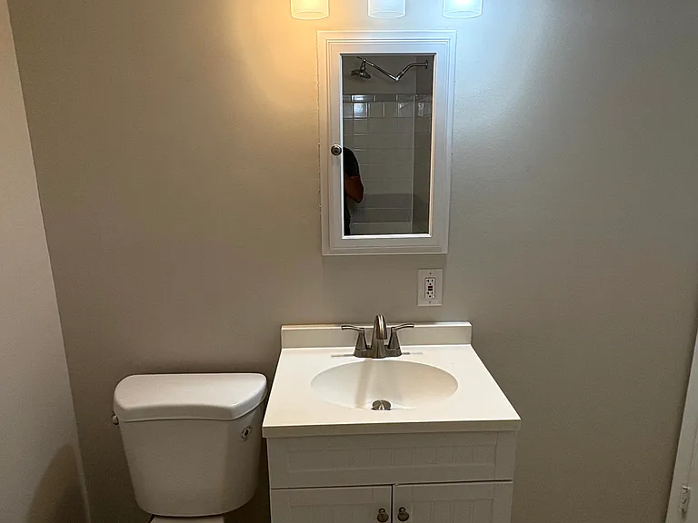1706 Ashmoor Ln — Photo 30