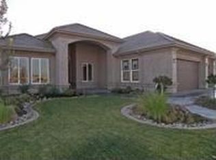 2436 Vintage Oaks Ct, Lodi, CA 95242