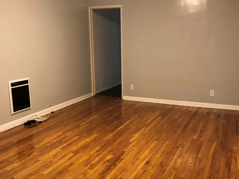 426 S Barrington Ave #1B — Photo 5