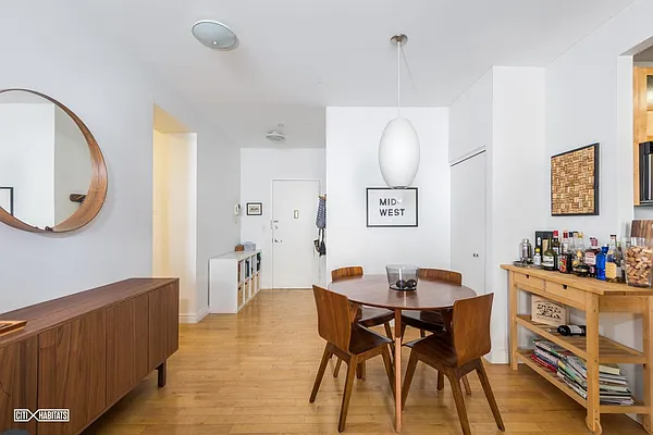 Sold by Citi Habitats | media 2