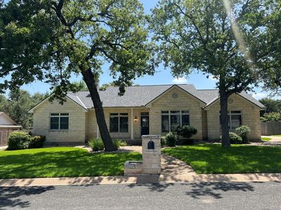 123 Stone Frst, Fredericksburg, TX, 78624
