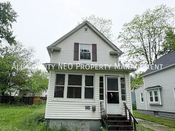 434 Matthews St Unit B, Akron, OH 44306