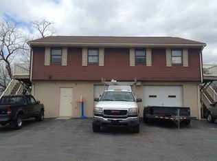 305 Jonlyn Dr, Elizabethtown, PA 17022