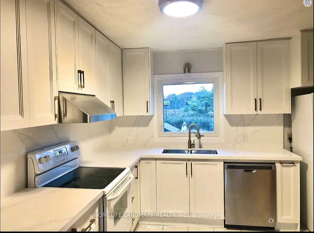 3 bed, $3,000 — Photo 4