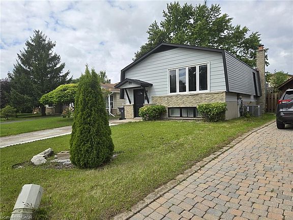 4th image of 99 Cluthe Cres