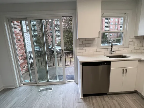 43 Hill Rd, Belmont, MA 02478