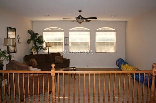 5th image of 301 Tudor Rose Ct