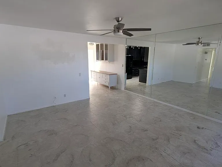 425 Bradshaw Ln #63 — Photo 4