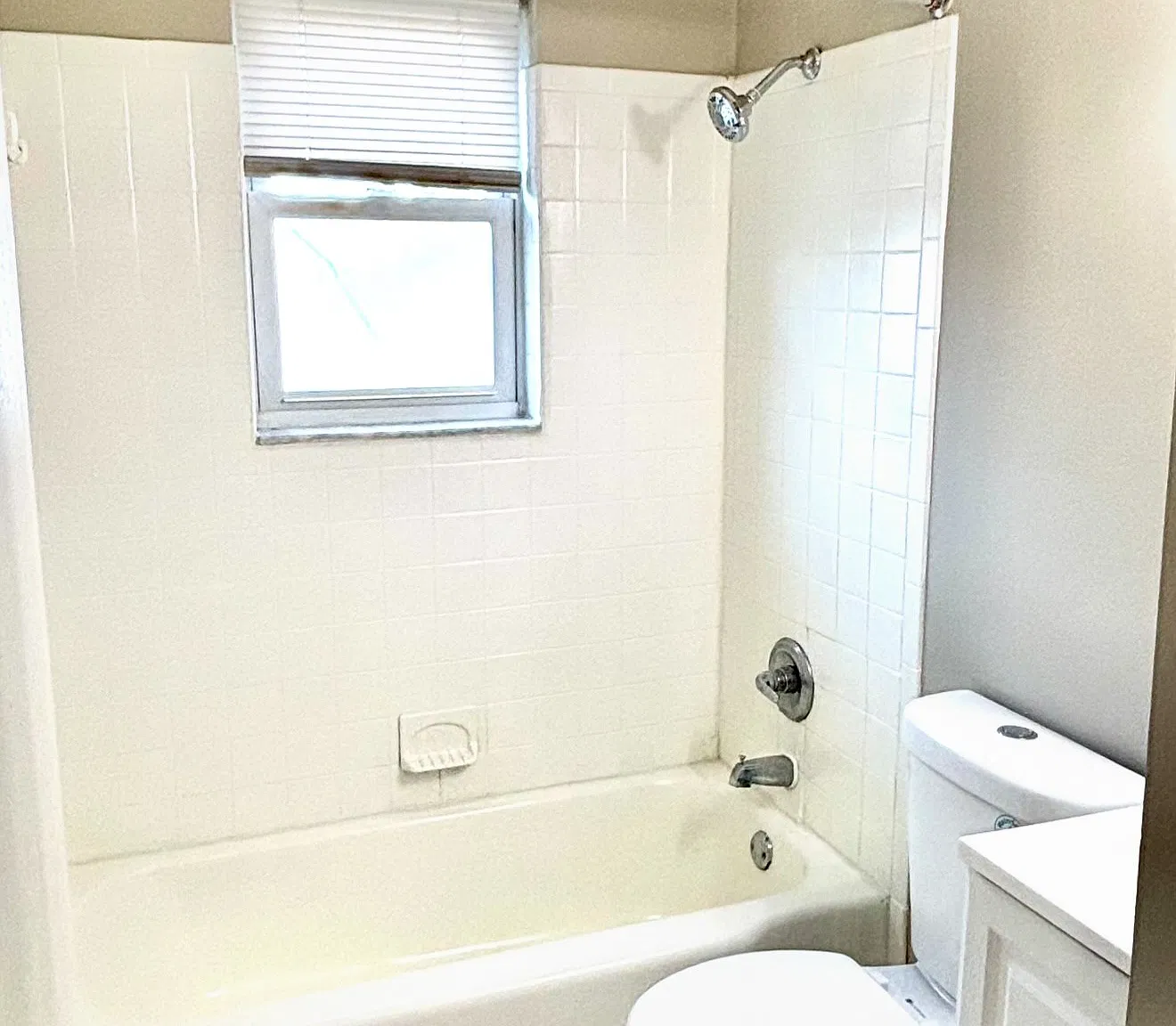 309 N Marshall Ave — Photo 3