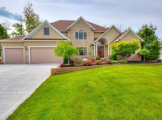 10634 Nobhill Ln, Concord Township, OH 44077