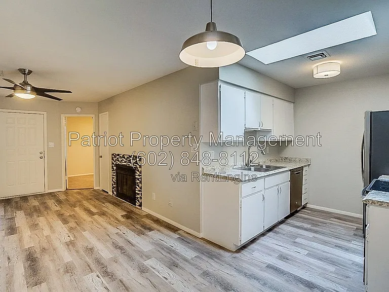 20420 N 6th Dr #7 — Photo 9