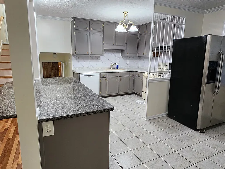 2922 Lawrenceville Hwy — Photo 8