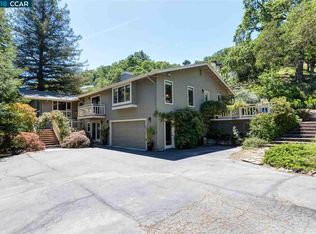 57 Saddle Rd, Walnut Creek, CA 94595