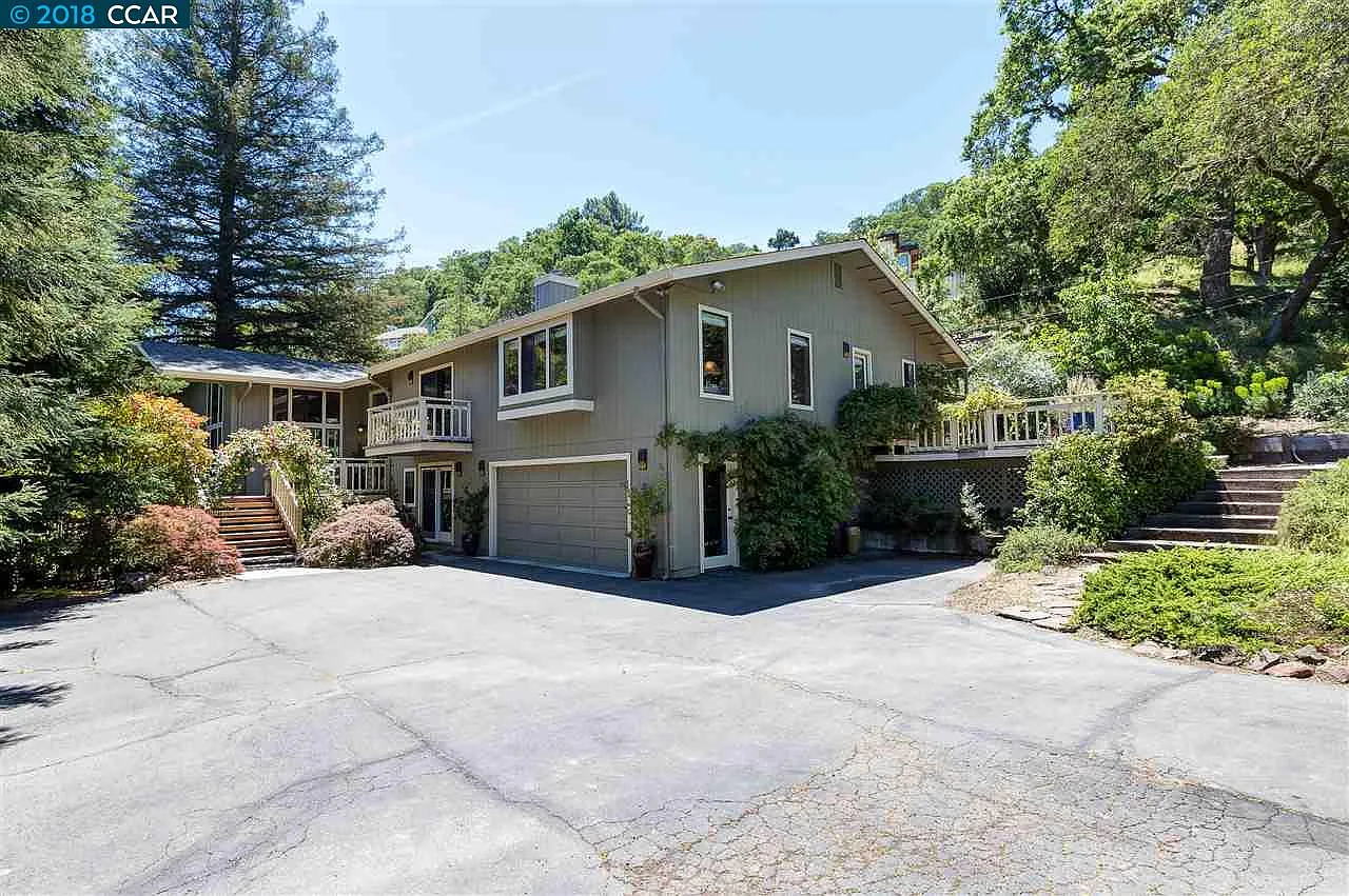 57 Saddle Rd photo 1