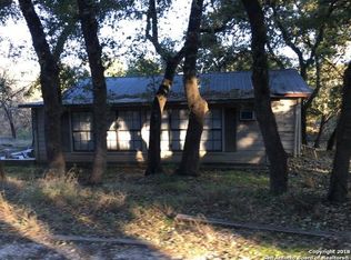 18718 Sherwood Trl, Grey Forest, TX 78023