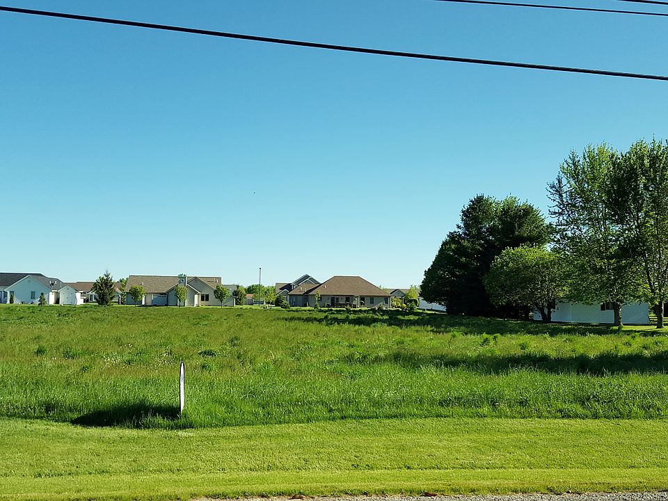 1st image of Fountain Grove Dr