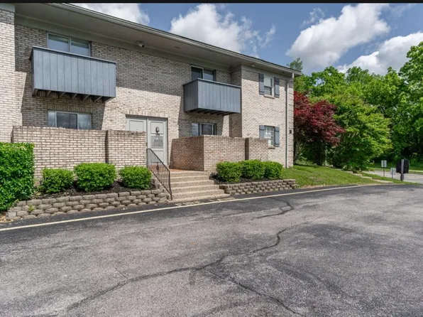 1096 Armstrong Mill Rd APT B, Lexington, KY 40517