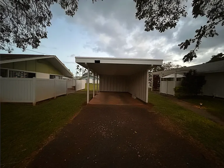 Bittern Ave — Photo 20