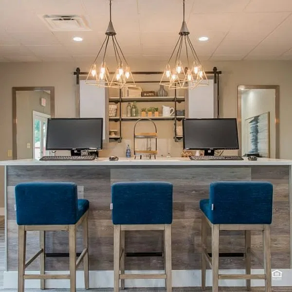 Council Place Apartments — Photo 1