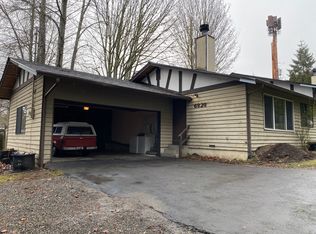 6828 NE 153rd Pl, Kenmore, WA 98028
