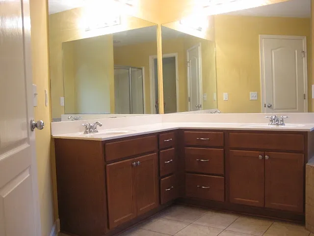 119 Normandy Dr — Photo 7