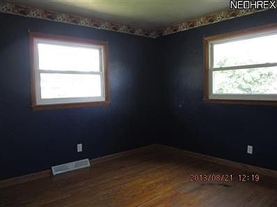 5th image of 4871 Sampson Dr