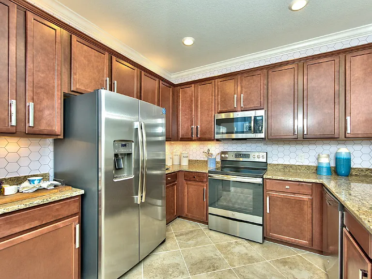 2612 Blossom Way — Photo 7