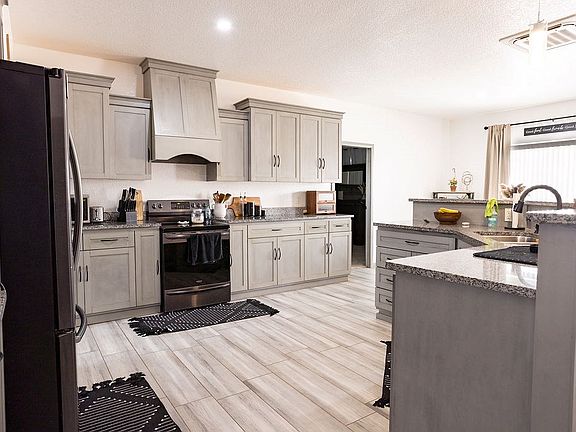 5th image of 182 Private Road 307 #M