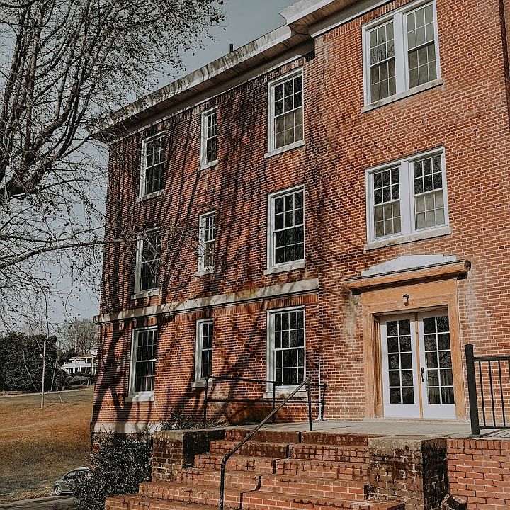 1st image of 251 Barter Dr #202